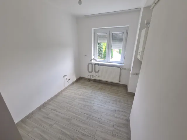 Eladó lakás Bázakerettye 48 nm