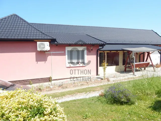 Eladó ház Lakhegy 115 nm