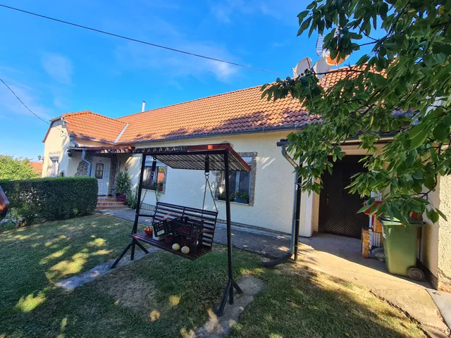 Eladó ház Söjtör 81 nm