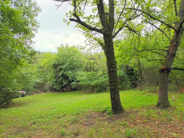 Eladó üdülő és hétvégi ház Gyulakeszi 25 nm