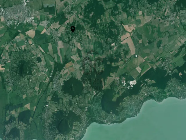 Eladó telek Gyulakeszi 6431 nm