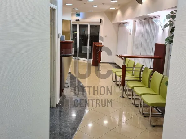 Eladó kereskedelmi és ipari ingatlan Zalaegerszeg, Belváros 180 nm