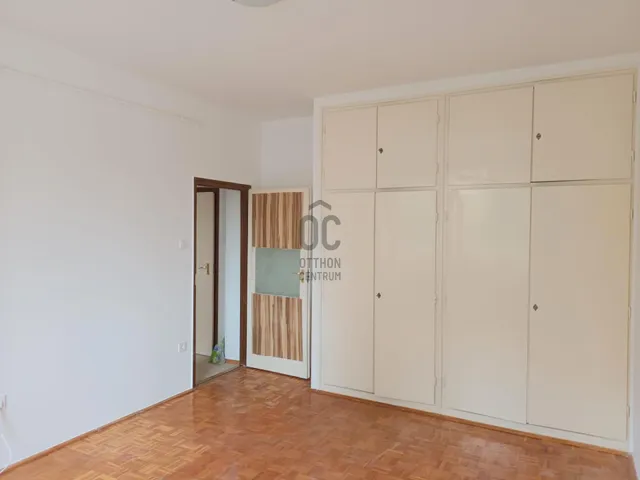 Eladó lakás Zalaegerszeg, Landorhegy 54 nm