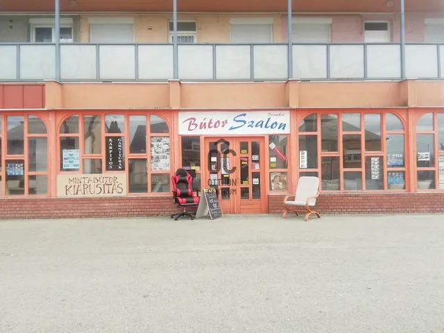 Eladó kereskedelmi és ipari ingatlan Sárvár 374 nm