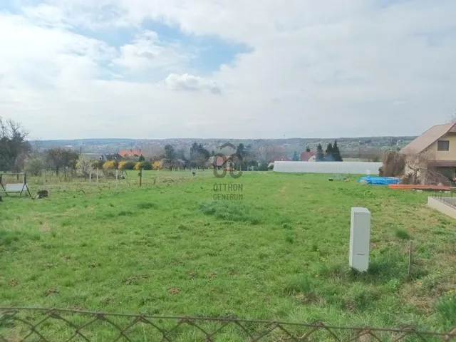 Eladó telek Cserszegtomaj 1611 nm