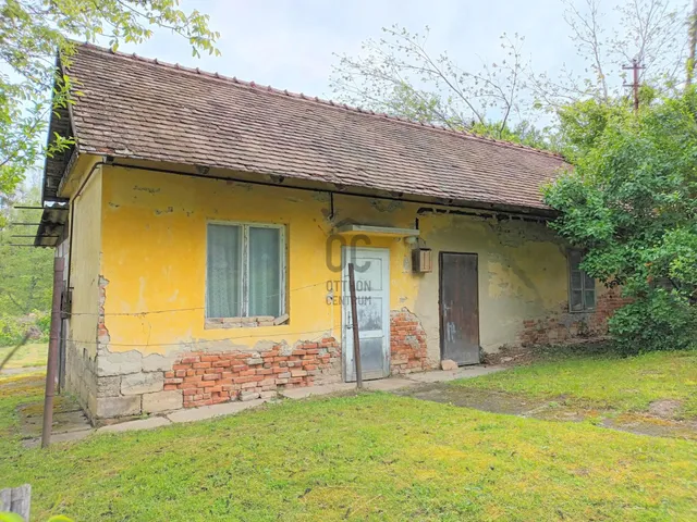 Eladó üdülő és hétvégi ház Bázakerettye 95 nm