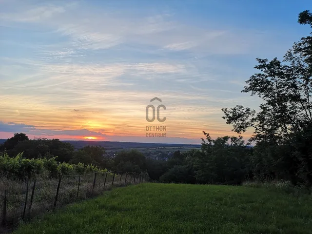 Eladó telek Kávás 8849 nm