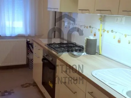 Kiadó lakás Zalaegerszeg, Belváros 42 nm