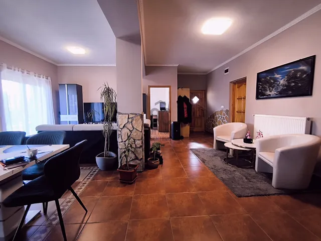 Eladó ház Pölöske 128 nm