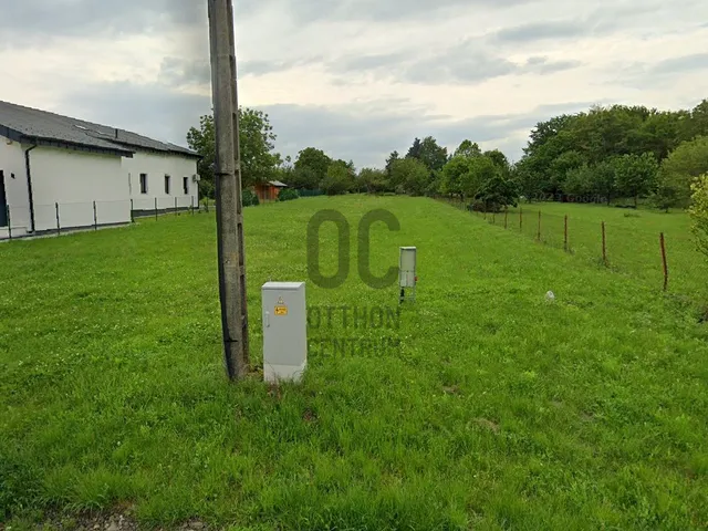 Eladó telek Balatonberény 1702 nm