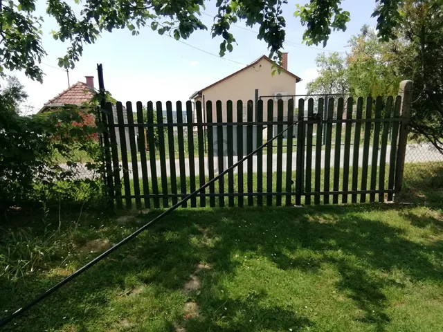 Eladó nyaraló Zalaegerszeg, Botfa 30 nm