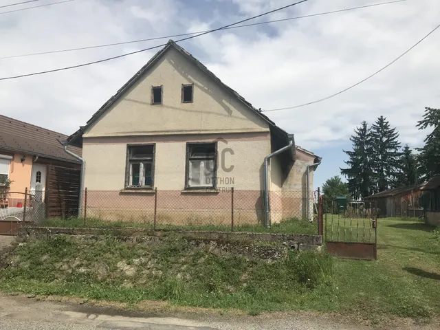 Eladó ház Ivánc 64 nm