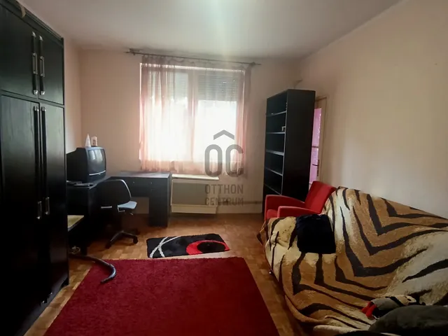 Eladó lakás Zalaegerszeg, Landorhegy 43 nm