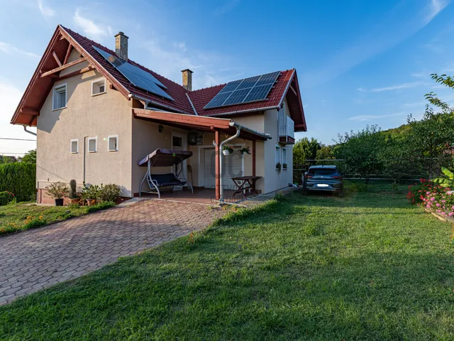 Eladó ház Pilisjászfalu 121 nm