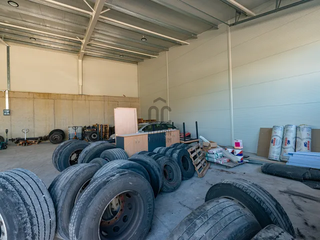 Kiadó kereskedelmi és ipari ingatlan Pilisvörösvár 200 nm