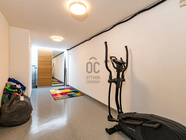 Eladó ház Budapest III. kerület, Csillaghegy 190 nm