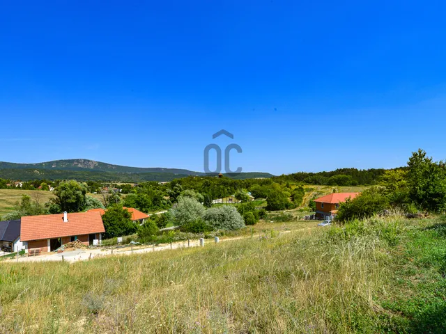 Eladó telek Solymár 727 nm