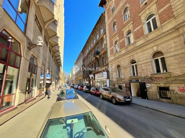 Kiadó lakás Budapest VI. kerület 28 nm