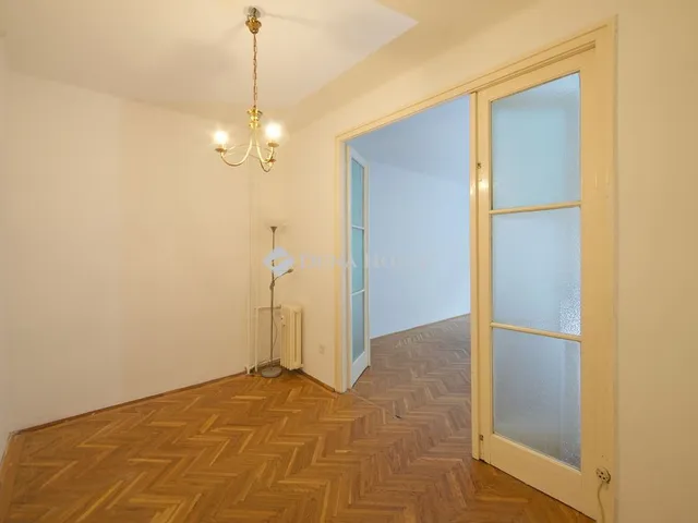 Eladó lakás Budapest XIII. kerület, Kárpát utca 65 nm