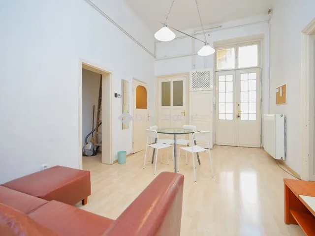 Eladó lakás Budapest VI. kerület, Szív utca 111 nm