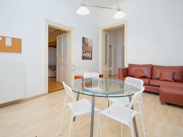 Eladó lakás Budapest VI. kerület, Szív utca 111 nm