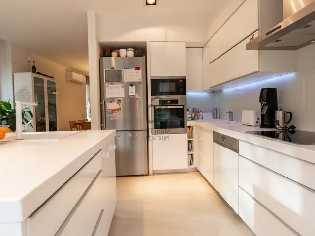 Eladó lakás Budapest II. kerület, Rózsadomb 184 nm