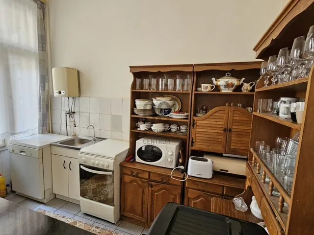 Eladó lakás Budapest VIII. kerület, Corvin negyed 99 nm