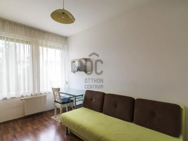 Eladó lakás Budapest VIII. kerület, Corvin negyed 74 nm