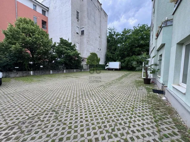 Eladó kereskedelmi és ipari ingatlan Budapest XIII. kerület, Lőportárdűlő 934 nm