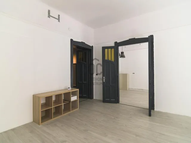 Eladó lakás Budapest II. kerület 120 nm