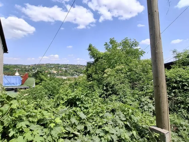 Eladó telek Budapest III. kerület, Csúcshegy 1047 nm