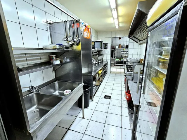 Eladó kereskedelmi és ipari ingatlan Budapest XVIII. kerület, Rendessytelep 1700 nm