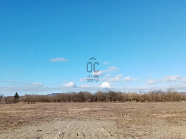 Eladó telek Dunakeszi 13059 nm
