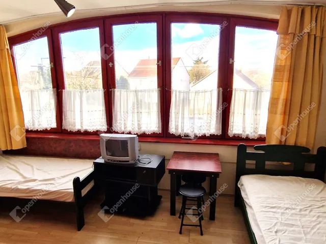 Eladó kereskedelmi és ipari ingatlan Szikszó 575 nm