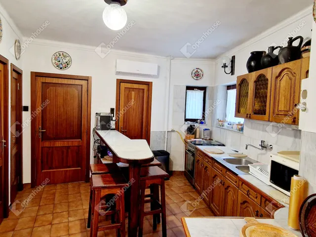 Eladó ház Miskolc, Diósgyőr 200 nm