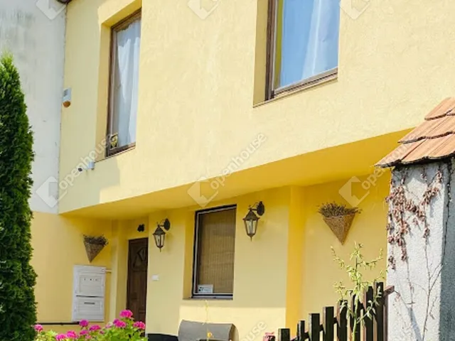 Eladó ház Miskolc, Belváros 271 nm