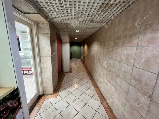 Kiadó kereskedelmi és ipari ingatlan Miskolc, Belváros 66 nm