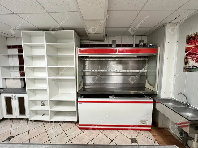 Kiadó kereskedelmi és ipari ingatlan Miskolc, Belváros 66 nm