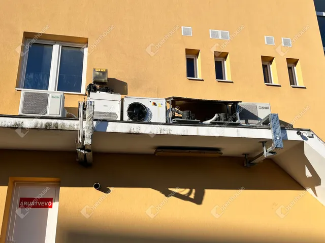 Kiadó kereskedelmi és ipari ingatlan Miskolc, Belváros 66 nm