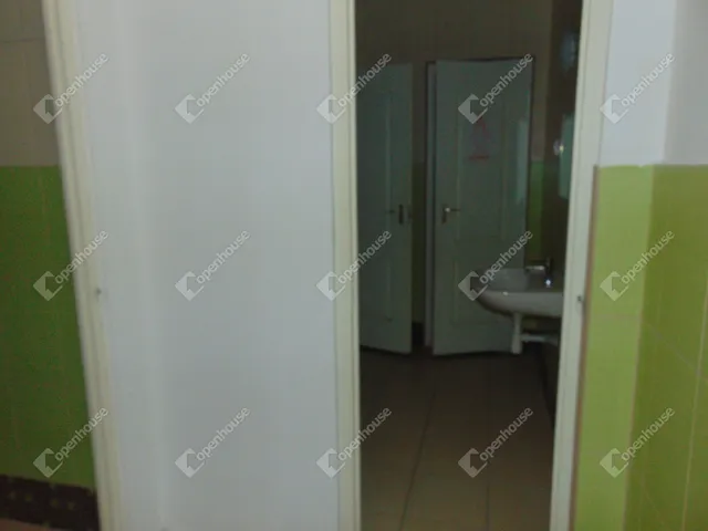 Kiadó kereskedelmi és ipari ingatlan Miskolc, Belváros 480 nm