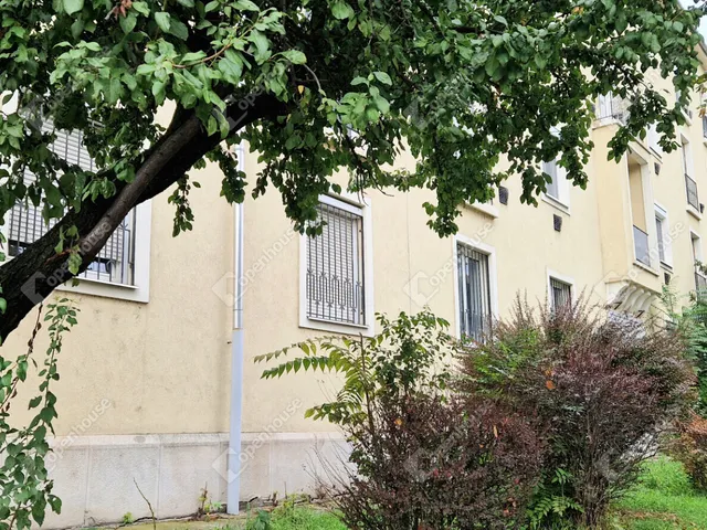 Eladó lakás Miskolc, Selyemrét 56 nm