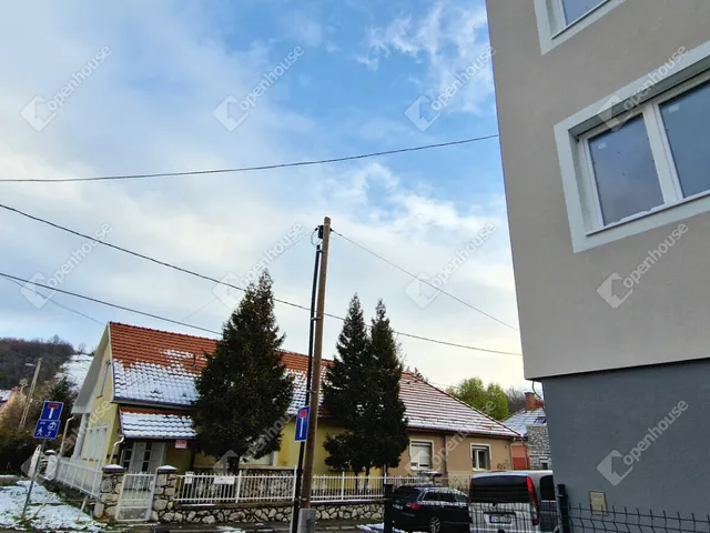 Eladó lakás Miskolc, Diósgyőr 99 nm