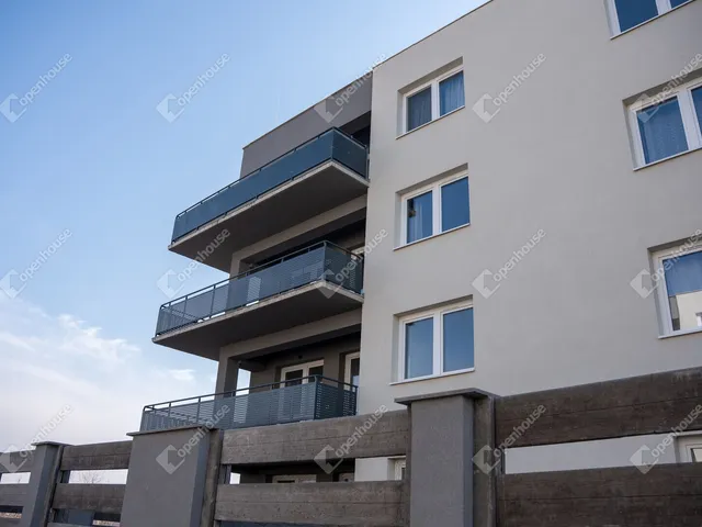 Eladó lakás Miskolc, Bodótető 77 nm