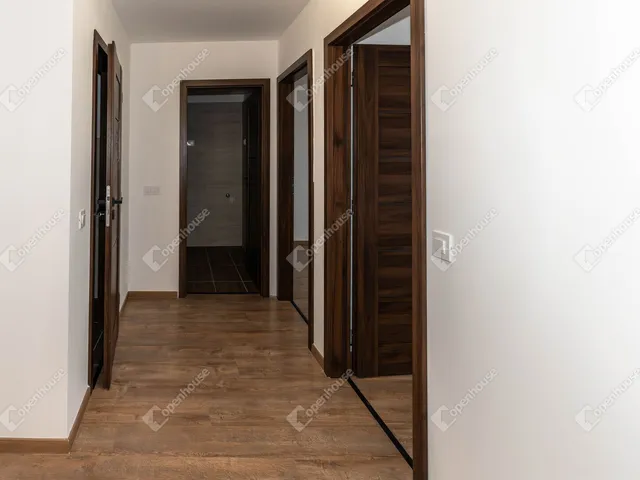 Eladó lakás Miskolc, Bodótető 77 nm