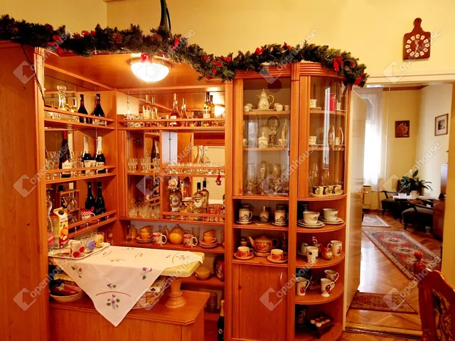 Eladó ház Miskolc, Belváros 250 nm