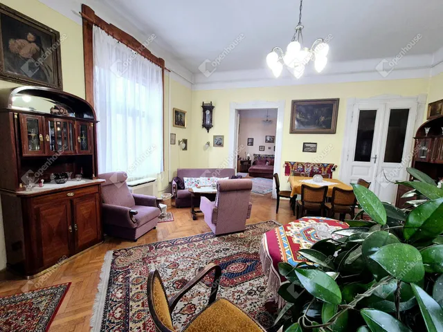 Eladó lakás Miskolc, Belváros 122 nm