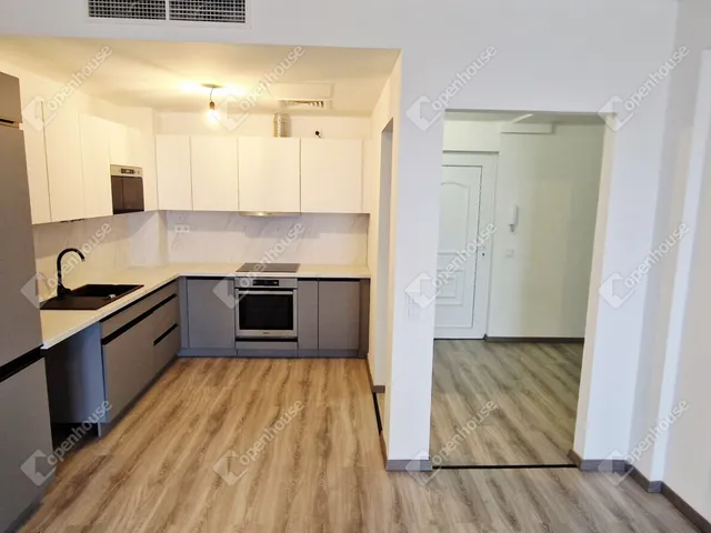 Eladó lakás Miskolc, Bodótető 77 nm