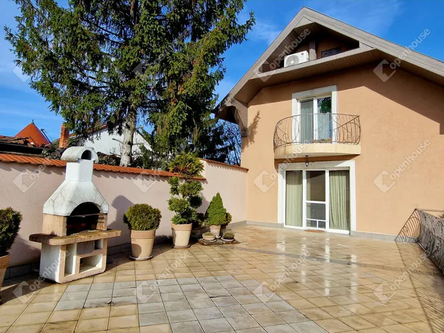 Eladó ház Miskolc, Bábonyibérc 180 nm