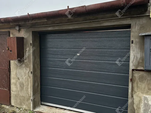 Eladó garázs Miskolc 17 nm