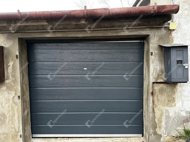 Eladó garázs Miskolc 17 nm